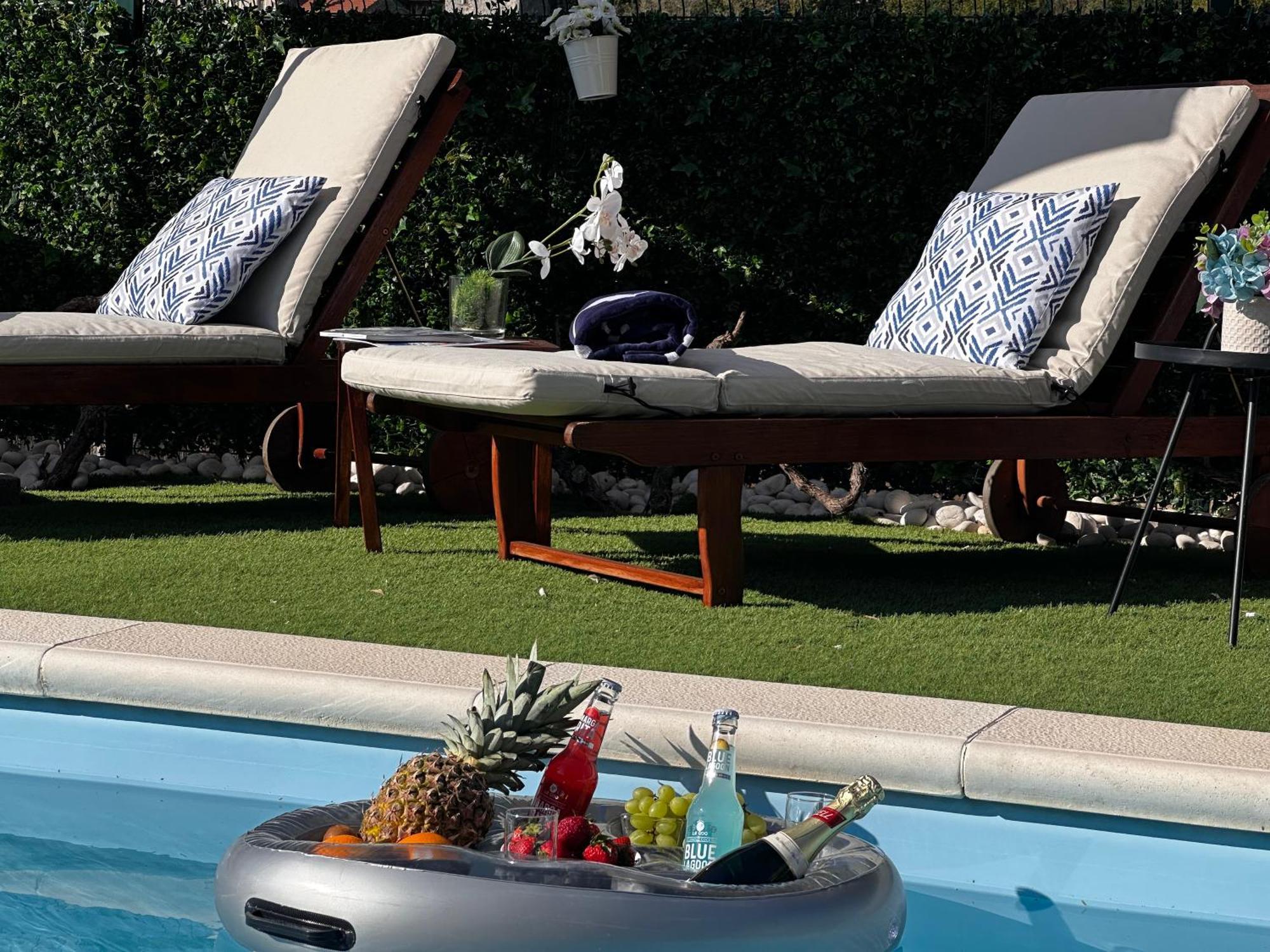 Villa Ivona With Swimming Pool And Jacuzzi Oslje Εξωτερικό φωτογραφία